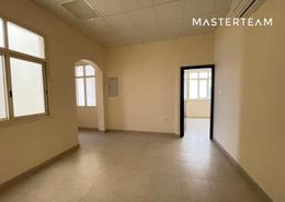 Apartment - 2 bedrooms - 3 bathrooms for rent in Shiebat Al Oud - Asharej - Al Ain