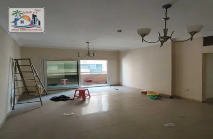 Apartment - 2 Bedrooms - 2 Bathrooms for rent in Sunlight Tower - Al Qasimia - Sharjah