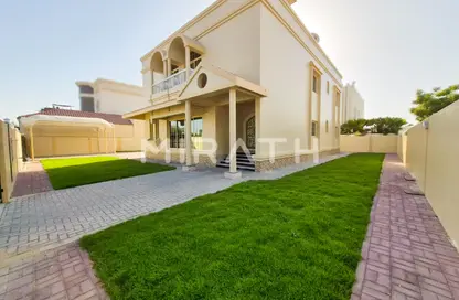 Villa - 5 Bedrooms - 5 Bathrooms for rent in Umm Suqeim 1 Villas - Umm Suqeim 1 - Umm Suqeim - Dubai