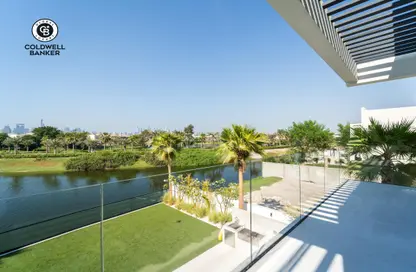 Villa - 5 Bedrooms - 5 Bathrooms for sale in Jumeirah Park Homes - Jumeirah Park - Dubai
