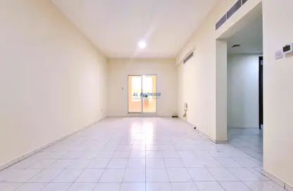 Apartment - 3 Bedrooms - 3 Bathrooms for rent in Oud Metha - Bur Dubai - Dubai