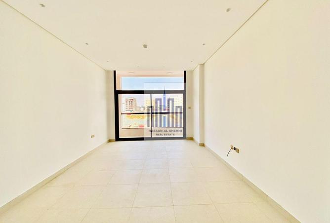 15619002 - Property Image 2