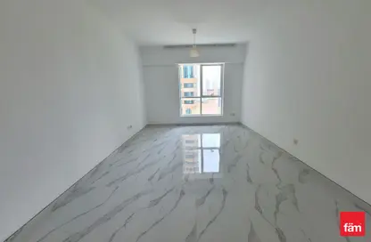 Apartment - 1 Bedroom - 2 Bathrooms for rent in Sulafa Tower - Dubai Marina - Dubai