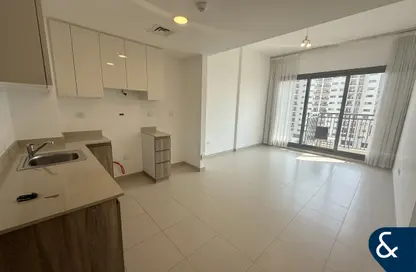 شقة - غرفة نوم - 1 حمام للايجار في شقق يونا - تاون سكوير - دبي