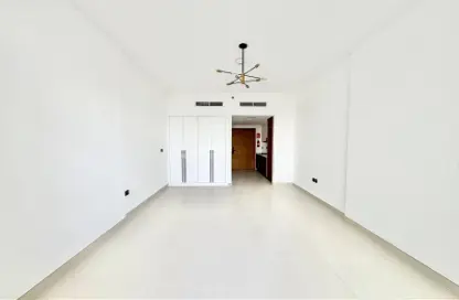 شقة - 1 حمام للايجار في بريم ريزيدنسي 3 - الفرجان - دبي شقة - 1 حمام للايجار في بريم ريزيدنسي 3 - الفرجان - دبي