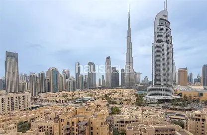 شقة - 2 غرف نوم - 2 حمامات للبيع في برج رويال - دبي وسط المدينة - دبي