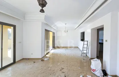 تاون هاوس - 4 غرف نوم - 3 حمامات للايجار في تاون هاوسز قرية الحمرا - قرية الحمرا - رأس الخيمة تاون هاوس - 4 غرف نوم - 3 حمامات للايجار في تاون هاوسز قرية الحمرا - قرية الحمرا - رأس الخيمة