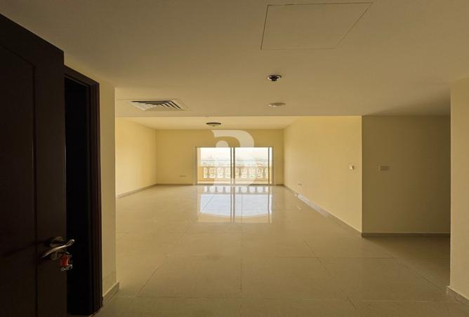 15248100 - Property Image 2