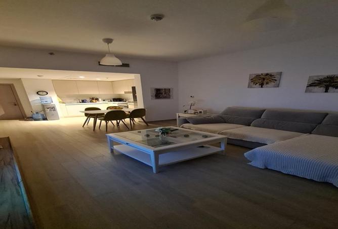 15553500 - Property Image 2