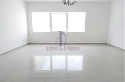 Empty Room image for: Apartment - 1 Bedroom - 2 Bathrooms for rent in Al Fajir Tower - Al Nahda - Sharjah, Image 1