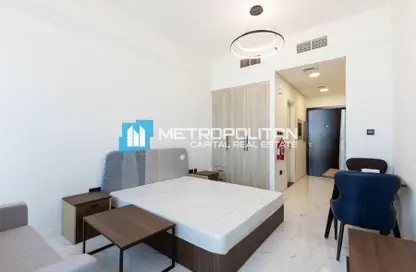 Apartment - Studio - 1 Bathroom for rent in The Gate - Masdar City - Abu Dhabi