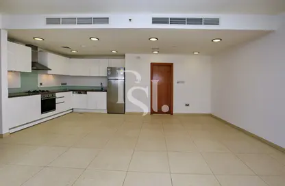 شقة - غرفة نوم - 2 حمامات للبيع في Cالنسيم رزدنسز - البندر - شاطئ الراحة - أبوظبي