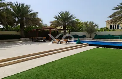 فيلا - 3 غرف نوم - 4 حمامات للايجار في التراث - جميرا بارك - دبي