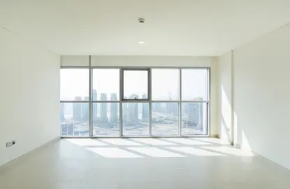 شقة - 3 غرف نوم - 3 حمامات للايجار في راديانت سكوير - مدينة الأضواء - جزيرة الريم - أبوظبي