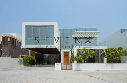 Villa - 5 Bedrooms - 7 Bathrooms for rent in Jumeirah Park Homes - Jumeirah Park - Dubai