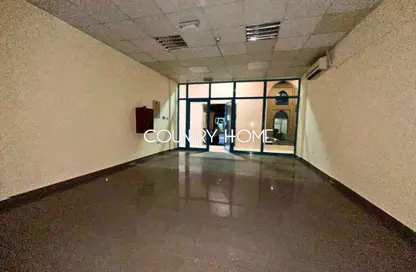 متجر - استوديو - 1 حمام للايجار في O03 - طراز فارسي - المدينة الدولية - دبي