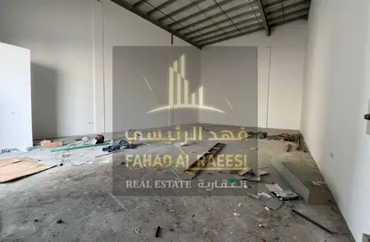 مستودع - استوديو - 1 حمام للايجار في أم الثعوب - أم القيوين