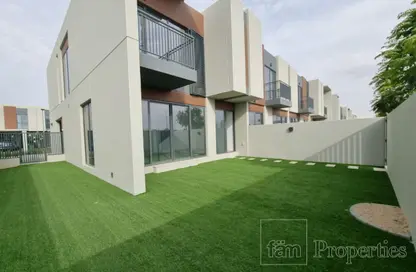 Townhouse - 4 Bedrooms - 3 Bathrooms for rent in Cherrywoods - Dubai Land - Dubai