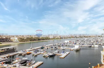 Apartment - 1 Bathroom for sale in Palm Views East - Palm Views - Palm Jumeirah - Dubai