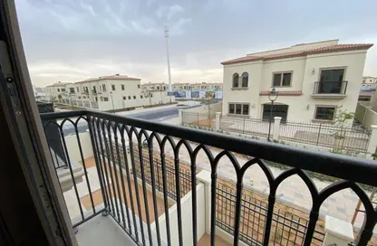 Townhouse - 3 Bedrooms - 5 Bathrooms for rent in Bloom Living - Zayed City (Khalifa City C) - Khalifa City - Abu Dhabi