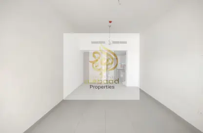 Apartment - Studio - 1 Bathroom for rent in Al Warsan 4 - Al Warsan - Dubai