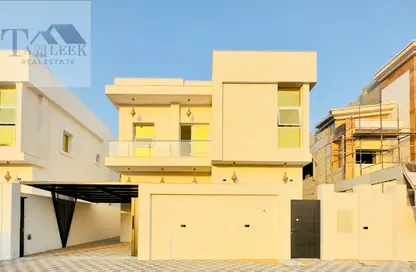 Villa - 5 Bedrooms - 7 Bathrooms for sale in Al Yasmeen 1 - Al Yasmeen - Ajman