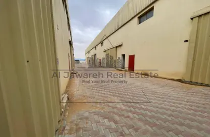 مستودع - استوديو - 1 حمام للايجار في منطقة الإمارات الصناعية الحديثة - أم القيوين