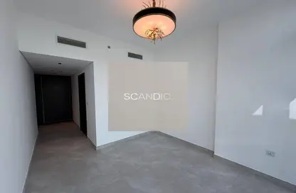 شقة - 2 غرف نوم - 3 حمامات للبيع في زا باراجون لآي جي او - الخليج التجاري - دبي