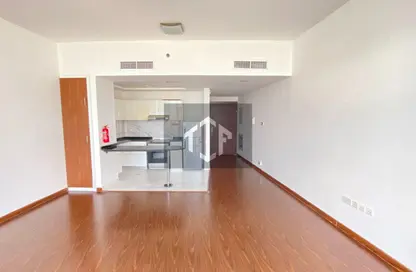 Apartment - Studio - 1 Bathroom for rent in Binghatti Pearls - Dubai Silicon Oasis - Dubai
