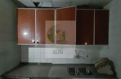 صورة لـ مطبخ شقة - غرفة نوم - 1 حمام للايجار في مدينة زايد - أبوظبي ، صورة رقم 1