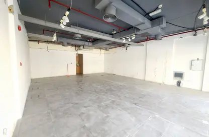 متجر - استوديو - 1 حمام للايجار في يو أو إس - تجارية مويلح - الشارقة متجر - استوديو - 1 حمام للايجار في يو أو إس - تجارية مويلح - الشارقة