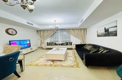Apartment - 1 Bedroom - 2 Bathrooms for rent in Beach Tower 2 - Al Khan Lagoon - Al Khan - Sharjah