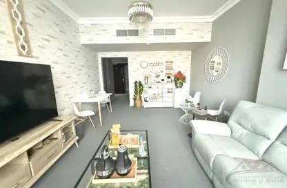 شقة - 2 غرف نوم - 3 حمامات للايجار في برج القمر 2 - أبراج القمر - النهدة - الشارقة