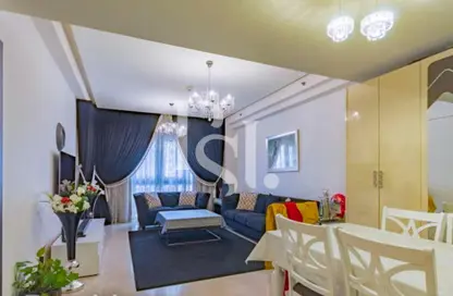 Living / Dining Room image for: Apartment - 1 Bedroom - 2 Bathrooms for sale in Manazel Al Khor - Culture Village - Dubai, Image 1