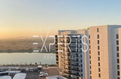 Apartment - 1 Bedroom - 1 Bathroom for sale in Waters Edge - Yas Island - Abu Dhabi
