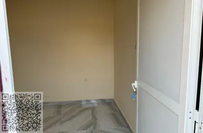 Apartment - 5 Bedrooms - 6 Bathrooms for rent in Al Mowaihat 3 - Al Mowaihat - Ajman