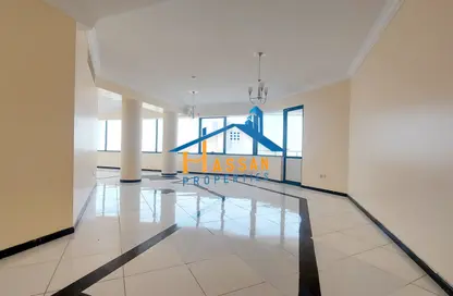 Apartment - 3 Bedrooms - 4 Bathrooms for rent in New Al Taawun Road - Al Taawun - Sharjah