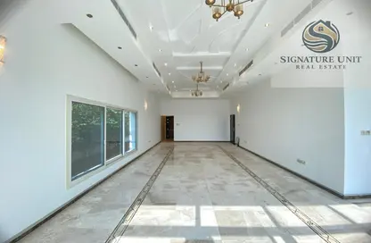Villa - 5 Bedrooms - 7 Bathrooms for rent in Al Barsha South 1 - Al Barsha South - Al Barsha - Dubai Villa - 5 Bedrooms - 7 Bathrooms for rent in Al Barsha South 1 - Al Barsha South - Al Barsha - Dubai
