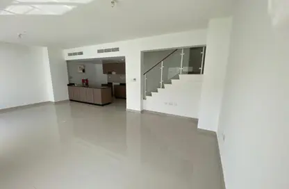 Villa - 3 Bedrooms - 4 Bathrooms for rent in Manazel Al Reef 2 - Al Samha - Abu Dhabi
