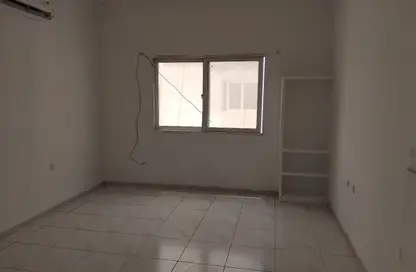 Apartment - 1 Bedroom - 1 Bathroom for rent in Fire Station Road - Muwaileh - Sharjah