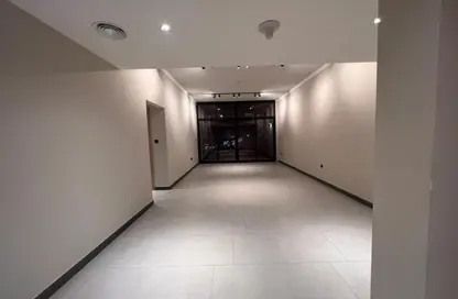 Apartment - 3 Bedrooms - 2 Bathrooms for rent in Al Jurf Industrial 2 - Al Jurf Industrial - Ajman