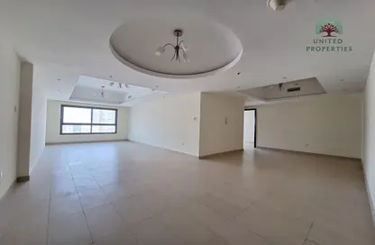 Empty Room image for: Apartment - 2 Bedrooms - 3 Bathrooms for rent in Al Qasba - Sharjah, Image 1
