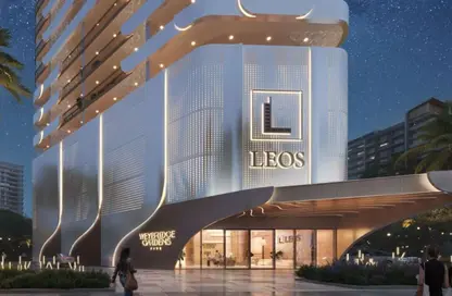 Apartment - 3 Bedrooms - 4 Bathrooms for sale in Weybridge Gardens 5 - Dubai Land Residence Complex - Dubai