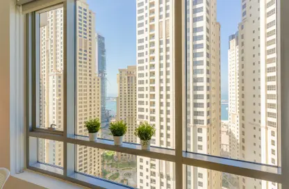 Outdoor Building image for: Apartment - 1 Bedroom - 1 Bathroom for rent in Sanibel Tower - Park Island - Dubai Marina - Dubai, Image 1