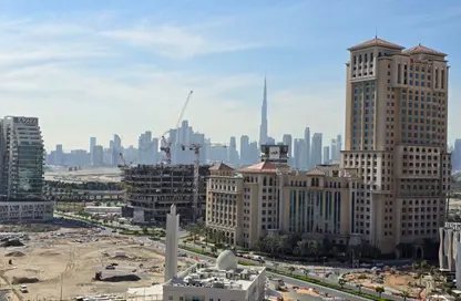 شقة - غرفة نوم - 2 حمامات للايجار في حديقة الوليد 1 - حديقة الوليد - الجداف - دبي