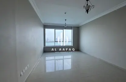 Apartment - 3 Bedrooms - 5 Bathrooms for rent in Al Majaz 3 - Al Majaz - Sharjah