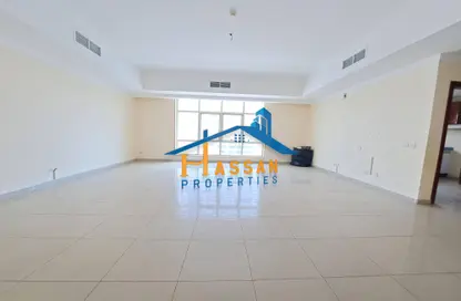 Apartment - 2 Bedrooms - 2 Bathrooms for rent in Al Taawun Street - Al Taawun - Sharjah