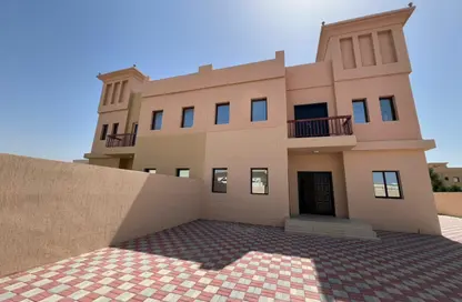 مجمع سكني - 3 غرف نوم - 3 حمامات للايجار في سيح العريبي - رأس الخيمة