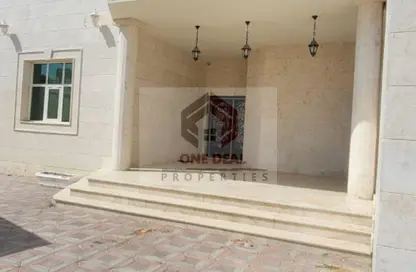 Villa - 5 Bedrooms - 6 Bathrooms for rent in Shaab Al Askar - Zakher - Al Ain