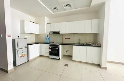 Apartment - 1 Bedroom - 2 Bathrooms for rent in Binghatti Gateway - Al Jaddaf - Dubai Apartment - 1 Bedroom - 2 Bathrooms for rent in Binghatti Gateway - Al Jaddaf - Dubai